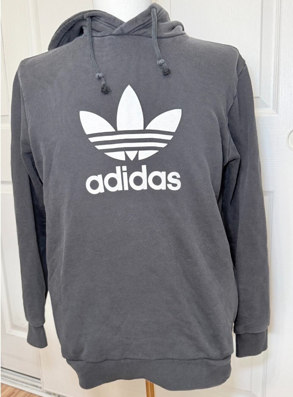 Adidas Originals Men’s Medium Gray Trefoil Pullover Hoodie Side Zip Pockets
